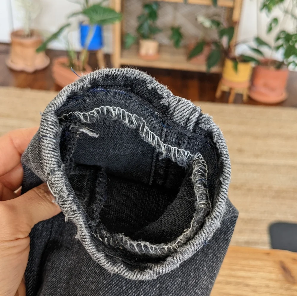 Everlane High Rise Faded Black Jeans - Picture 11 of 11